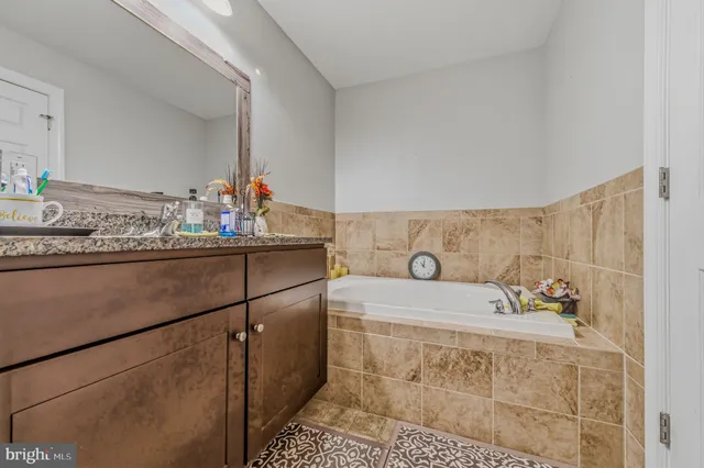 $374,900 | 517 Winston Avenue, Wilmington, DE 19804