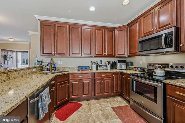 $374,900 | 517 Winston Avenue, Wilmington, DE 19804