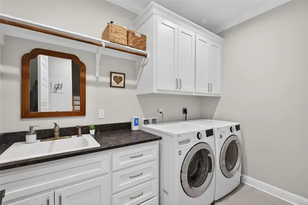 $585,000 | 168 North Canal Drive, Bossier City, LA 71111