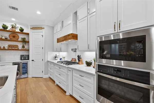 $585,000 | 168 North Canal Drive, Bossier City, LA 71111