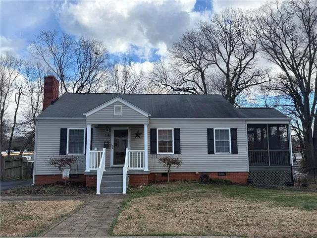 $225,000 | 114 West Green Court, Greensboro, NC 27407