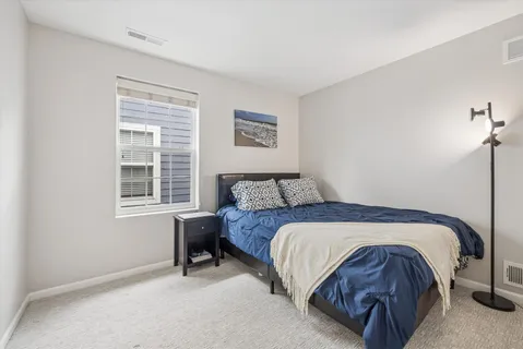 $750,000 | 33 North Lincoln Lane, Arlington Heights, IL 60004