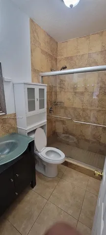 $2,300 | 375 East 14th Street, Unit 377, Hialeah, FL 33010