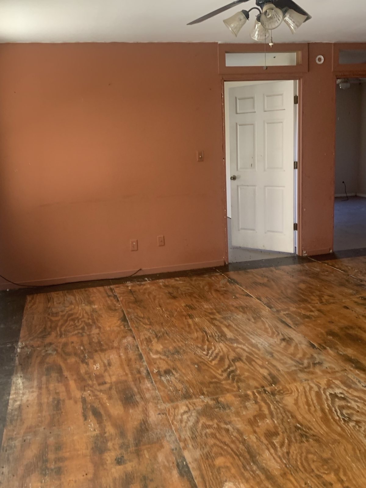 1252 Kelly Road Centerville, TN 37033 - Photo 30 of 34 a view of an empty room