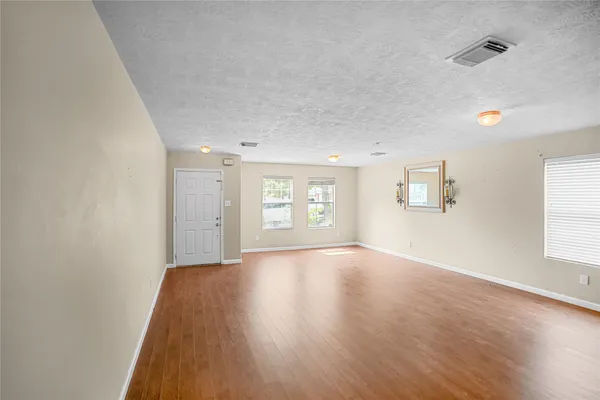 $375,000 | 1006 Stillgate Court, Spring, TX 77373