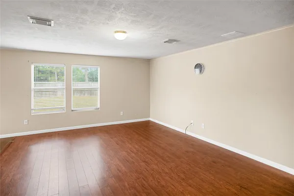 $375,000 | 1006 Stillgate Court, Spring, TX 77373