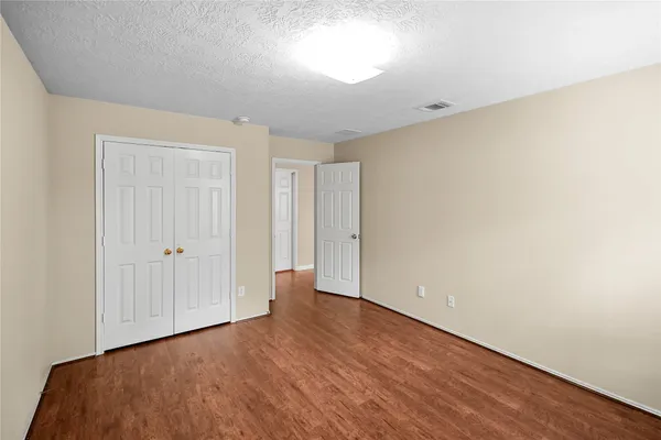 $375,000 | 1006 Stillgate Court, Spring, TX 77373