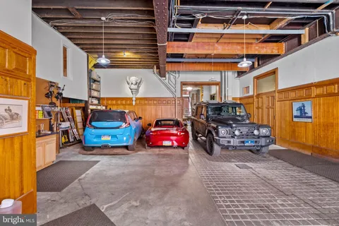 $2,100,000 | 2204 Mt Vernon Street, Philadelphia, PA 19130
