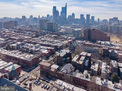 $2,100,000 | 2204 Mt Vernon Street, Philadelphia, PA 19130