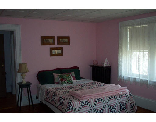 91 Mulberry Street Springfield, MA 01105 - Photo 8 of 14 Gallery Image 8