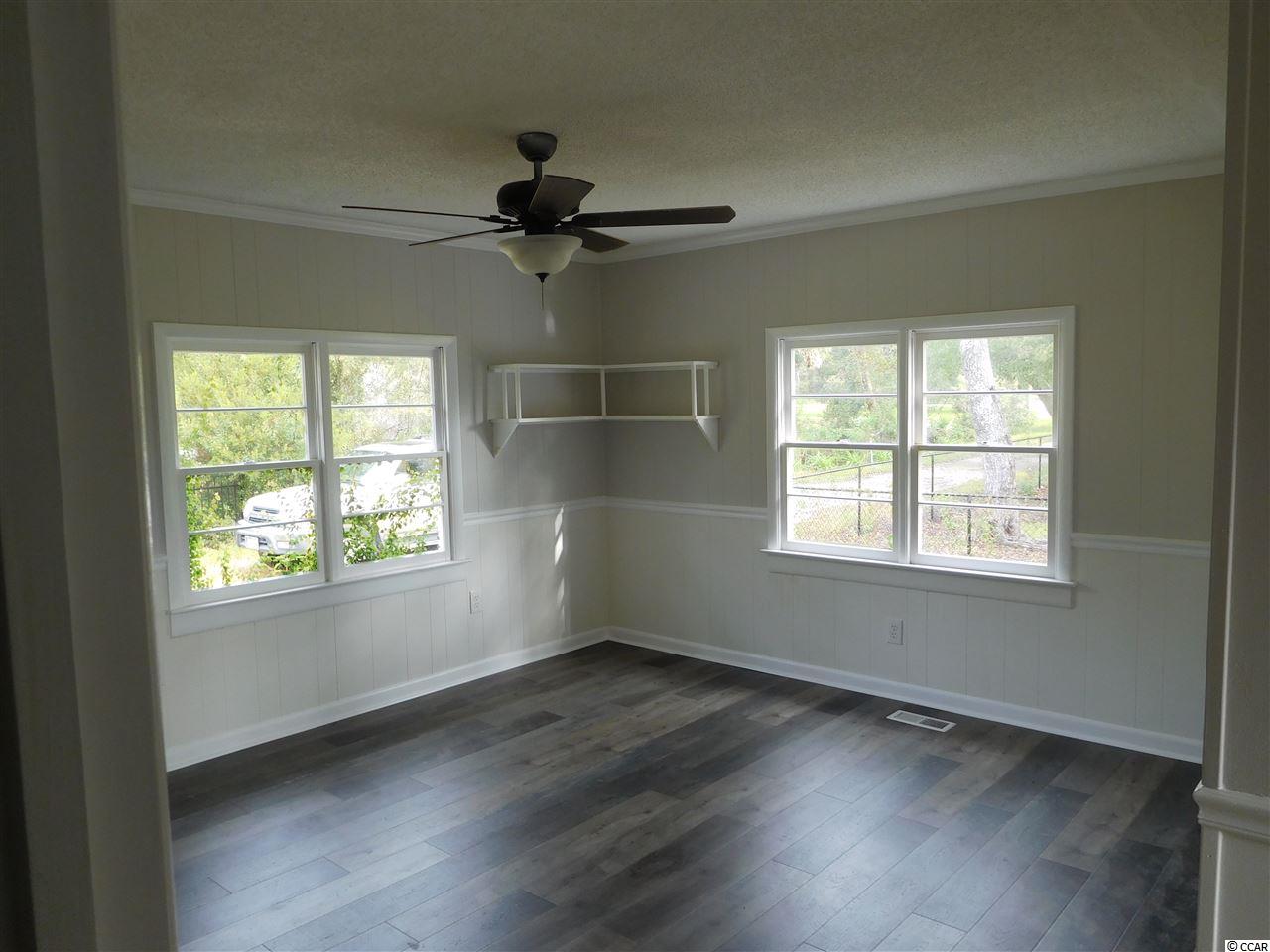 421 Caverly Lane Murrells Inlet, SC 29576 - Photo 11 of 18