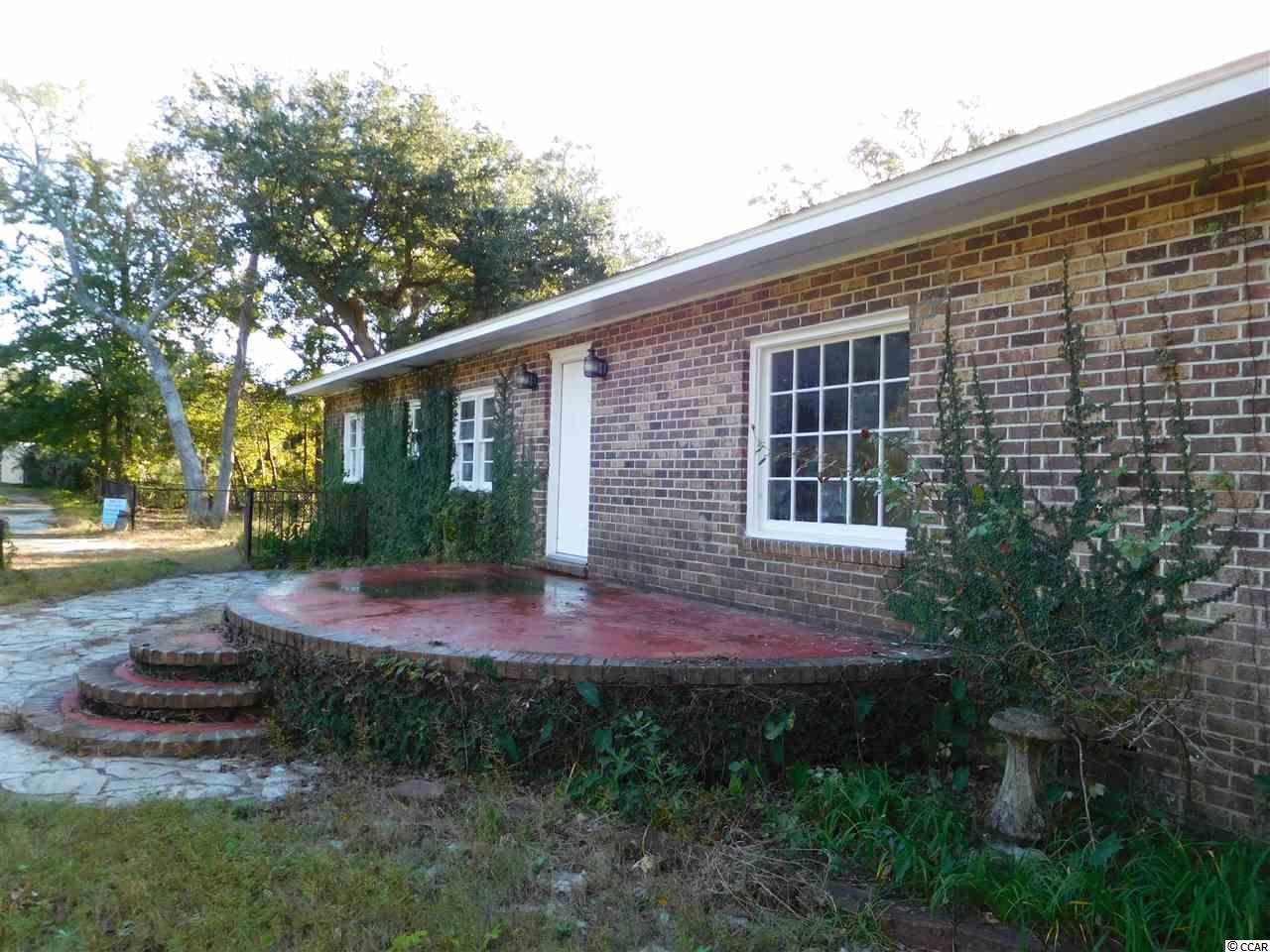 421 Caverly Lane Murrells Inlet, SC 29576 - Photo 3 of 18