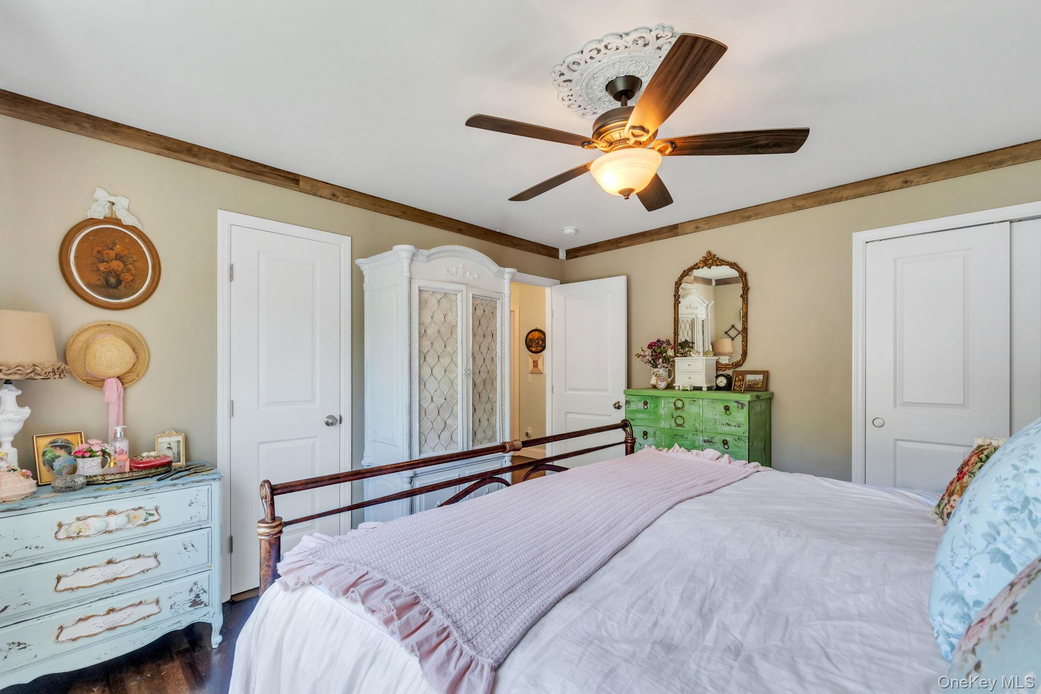 17 Walnut Road Kings Park, NY 11754 - Photo 17 of 34