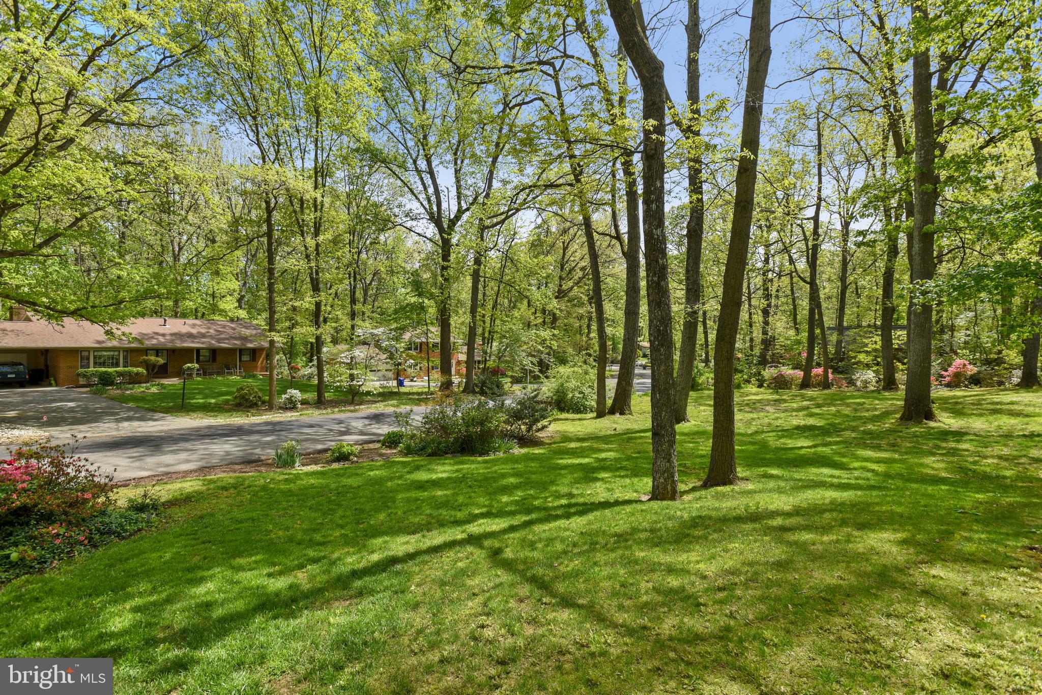 2404 Bugle Lane Reston, VA 20191 - Photo 31 of 67