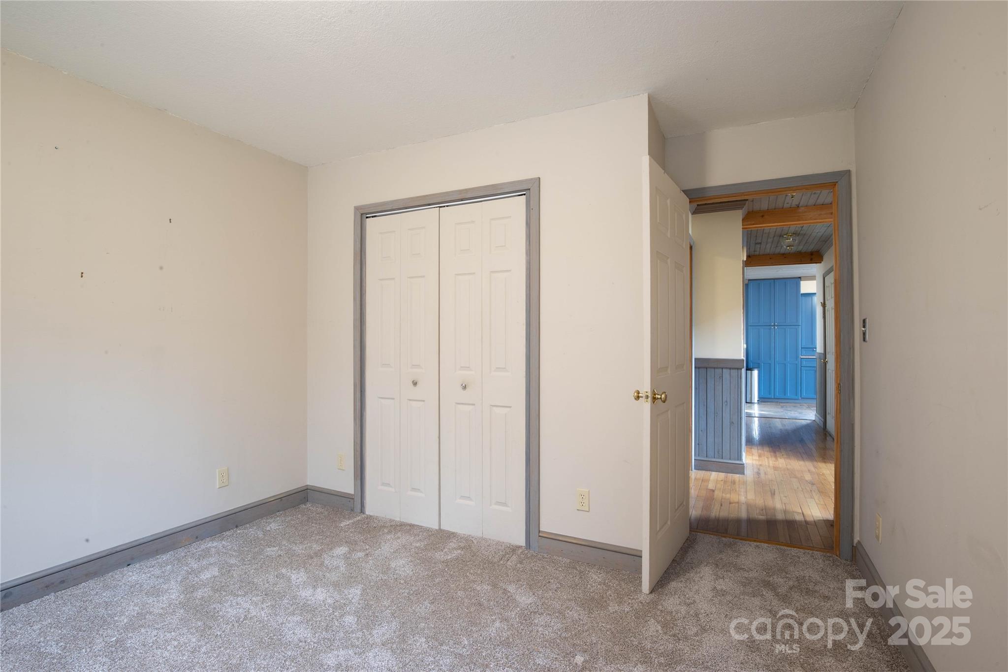 400 Three Dog Mountain Road Bakersville, NC 28705 - Photo 19 of 48