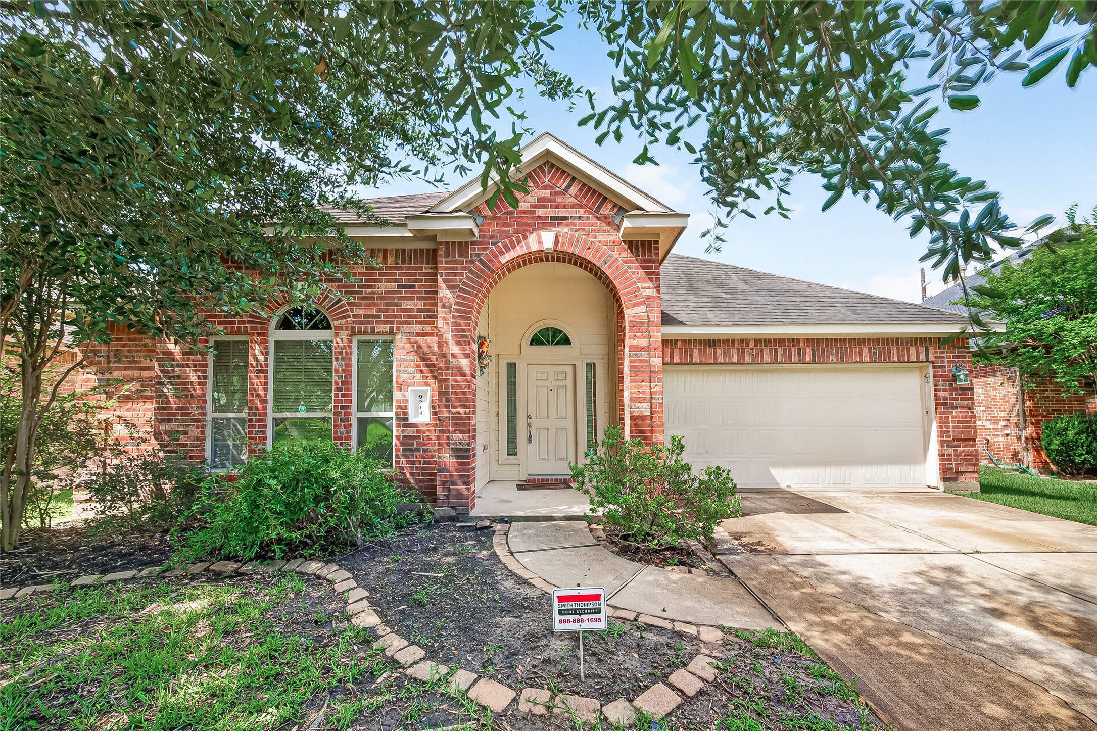 9214 Cavalier Lane Rosenberg, TX 77469 - Photo 2 of 37