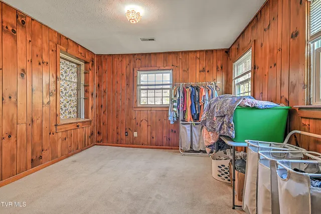 $199,900 | 101 Tween Hills Road, Bristol, TN 37620