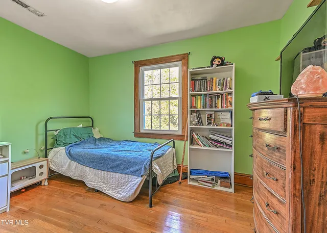 $199,900 | 101 Tween Hills Road, Bristol, TN 37620