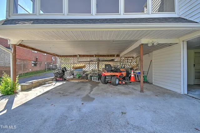 $199,900 | 101 Tween Hills Road, Bristol, TN 37620