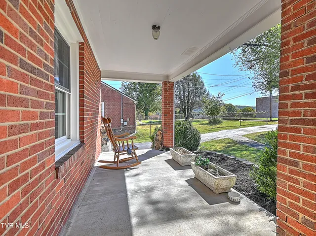 $199,900 | 101 Tween Hills Road, Bristol, TN 37620