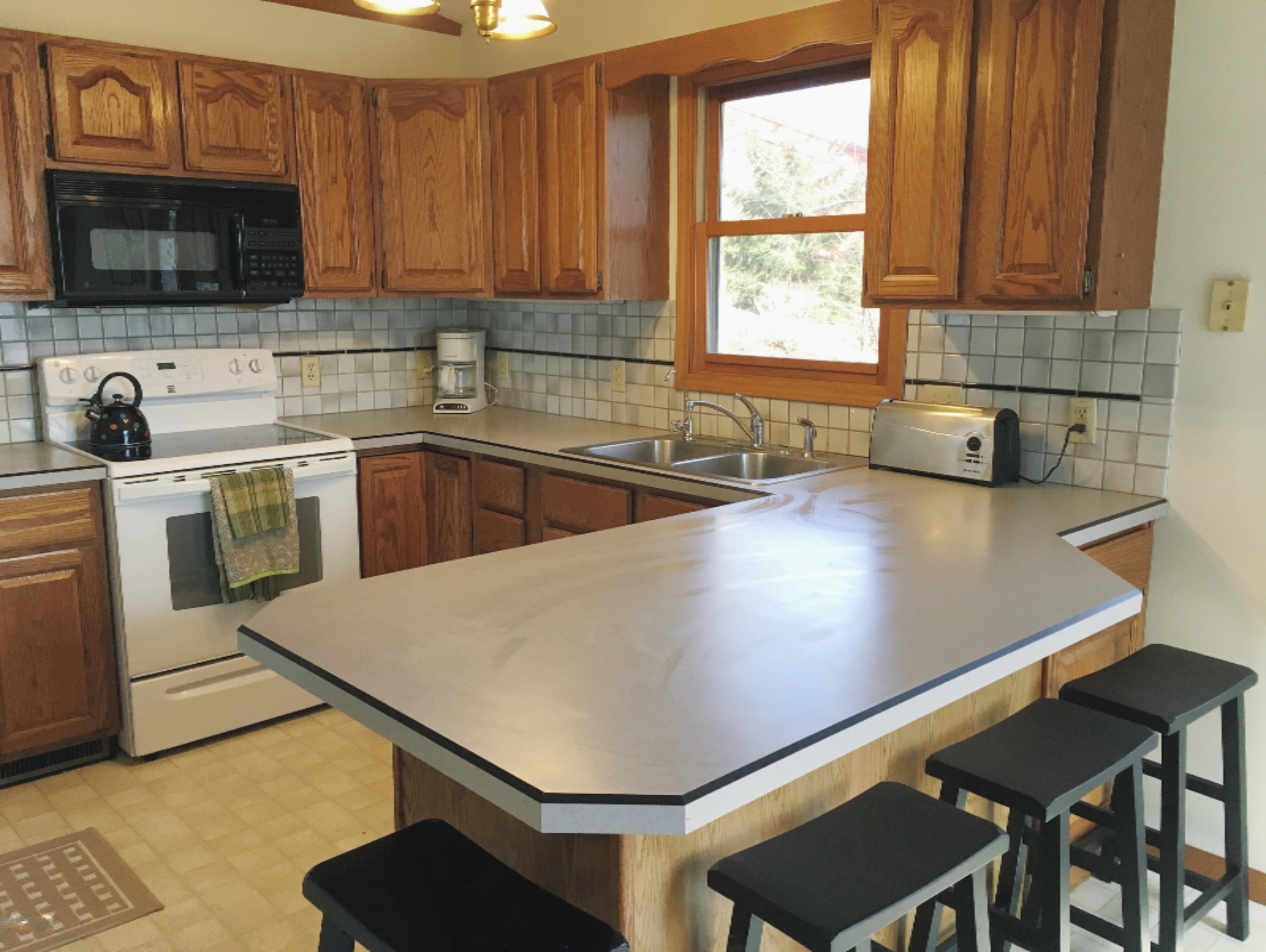 15770 Ridge Lane Spring Lake, MI 49456 - Photo 8 of 18 8KITCHEN