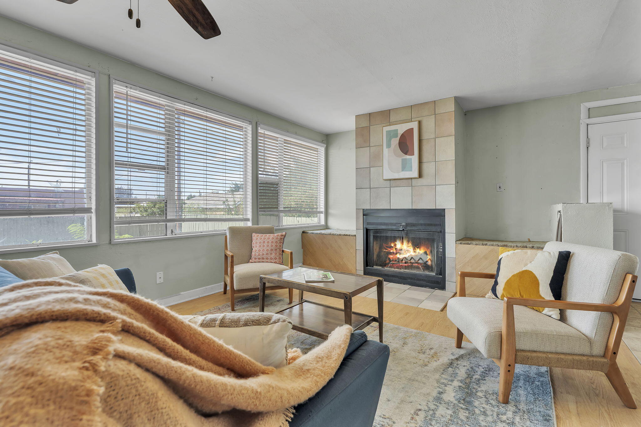 5008 Redlands Road Northwest Albuquerque, NM 87120 - Photo 7 of 32 Gallery Image 7