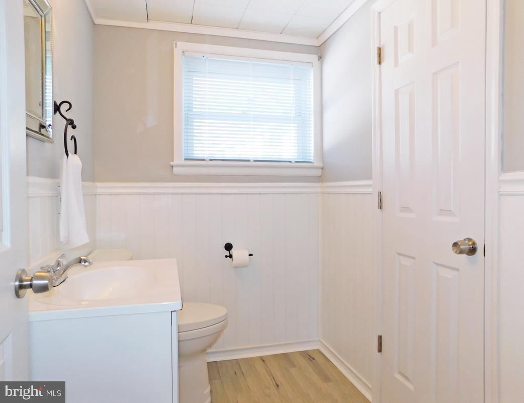 11 Rita Road Yardley, PA 19067 - Photo 14 of 32 Renovated Powder Room