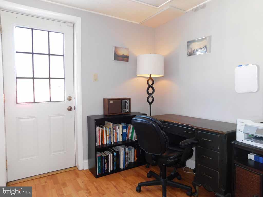 11 Rita Road Yardley, PA 19067 - Photo 15 of 32 Office Nook