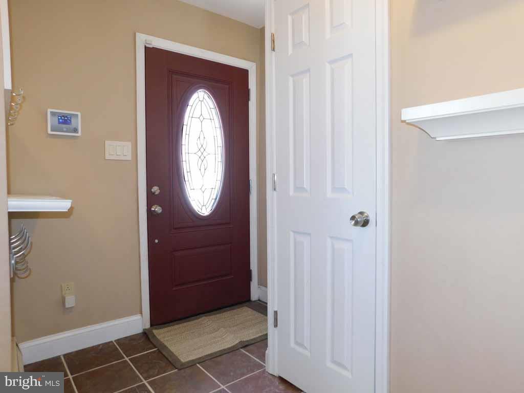 11 Rita Road Yardley, PA 19067 - Photo 4 of 32 Entrance