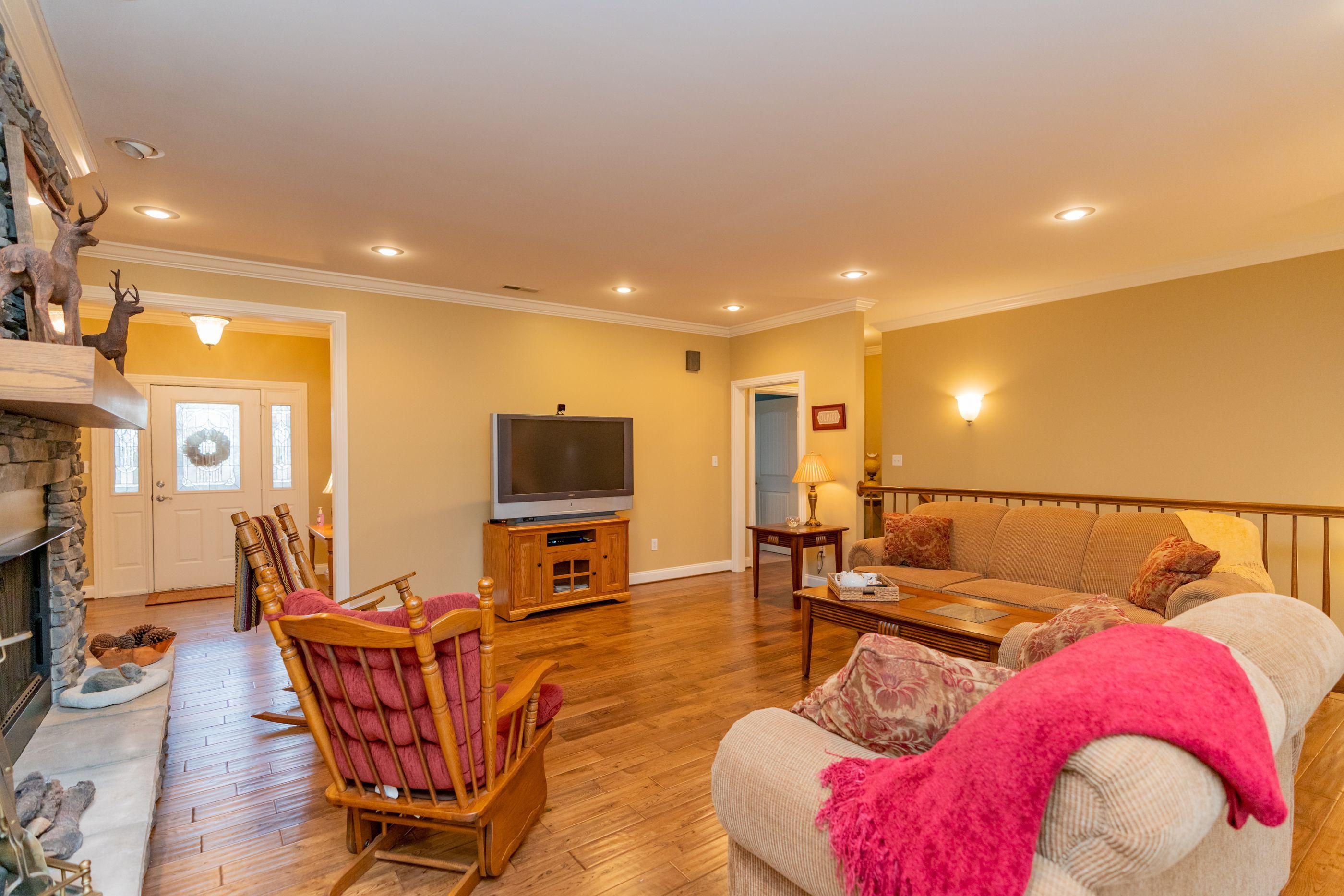 585 Winding Ridge Road Rock Spring, GA 30739 - Photo 27 of 74 Den