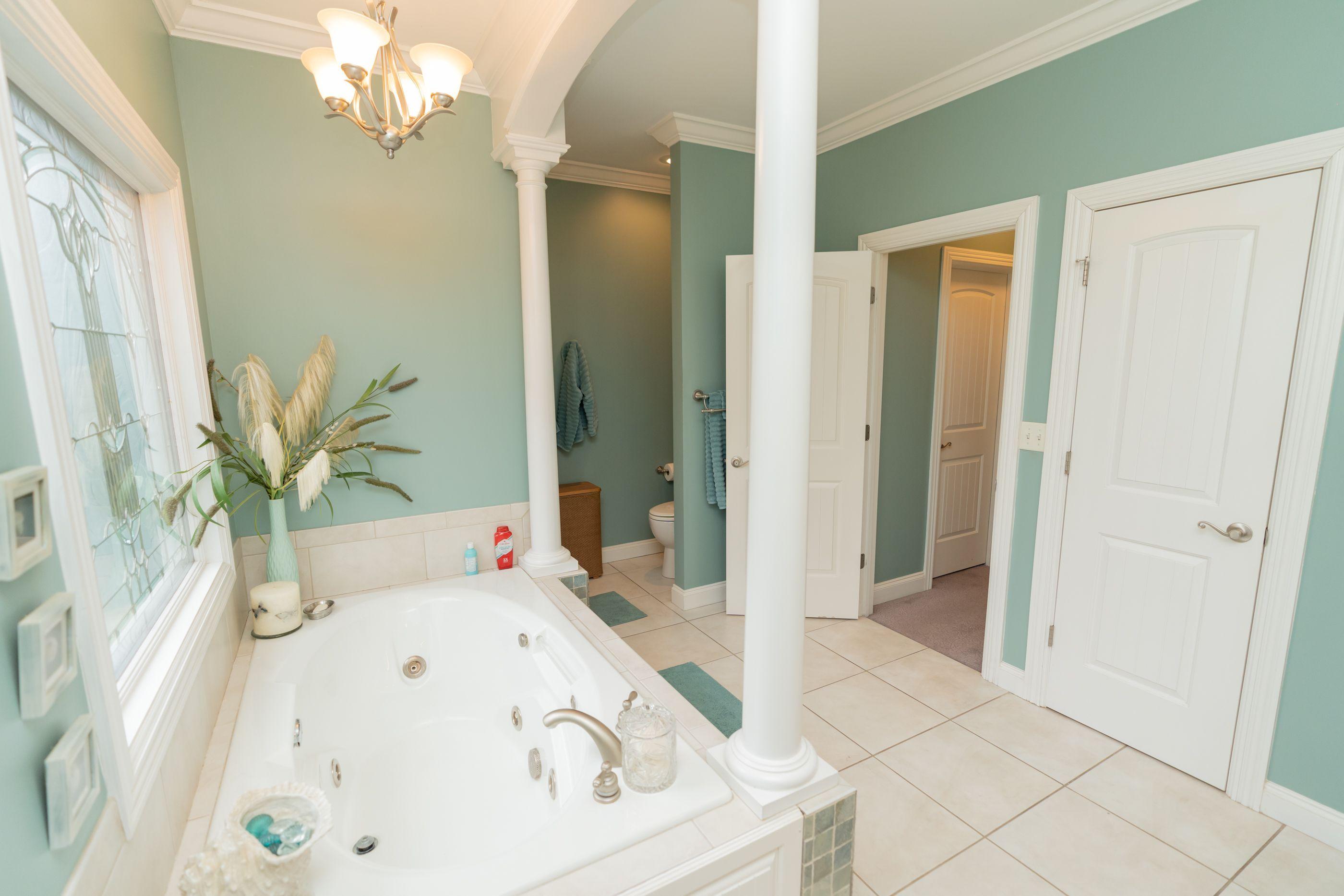 585 Winding Ridge Road Rock Spring, GA 30739 - Photo 34 of 74 Master Bathroom