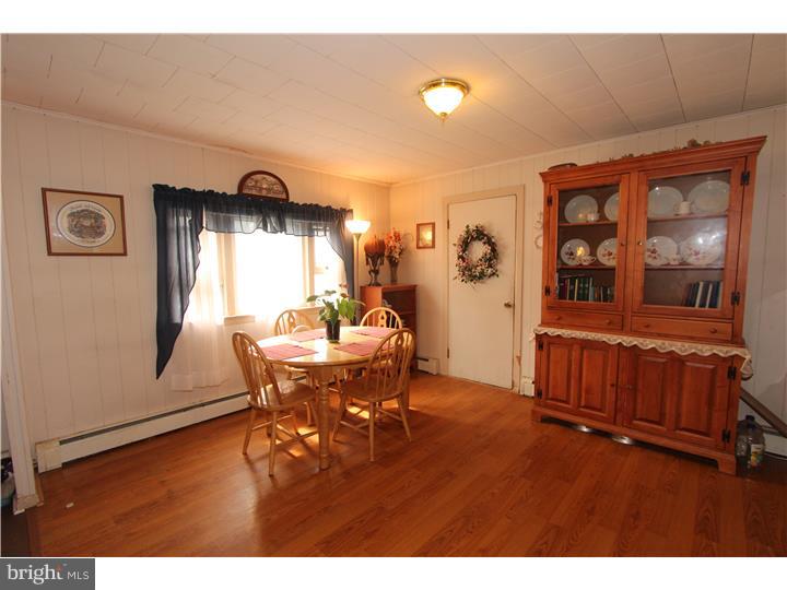 59 3rd Street Oneida, PA 18202 - Photo 3 of 13 Gallery Image 3