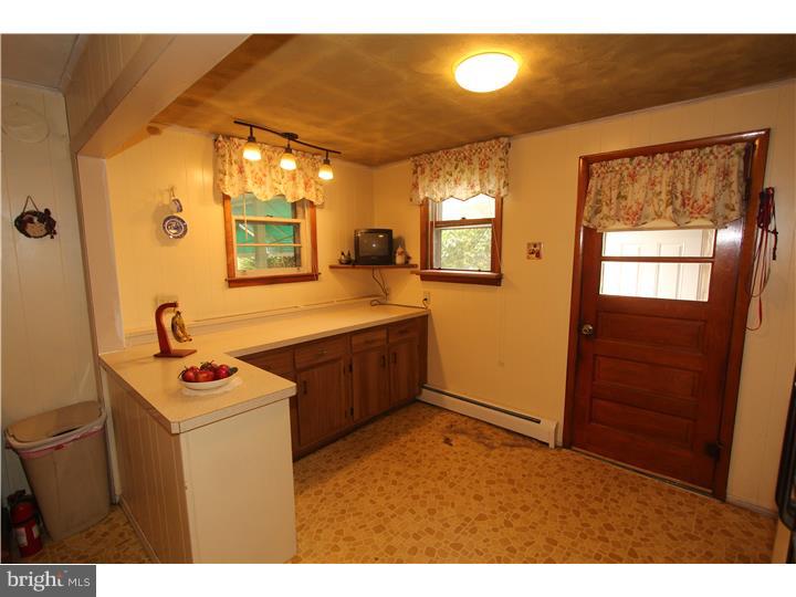 59 3rd Street Oneida, PA 18202 - Photo 6 of 13 Gallery Image 6