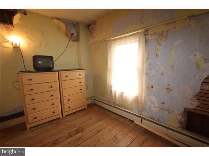 59 3rd Street Oneida, PA 18202 - Photo 10 of 13 Gallery Image 10