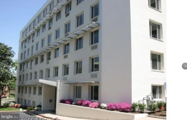 $290,000 | 1730 Arlington Boulevard, Unit 506, Arlington, VA 22209