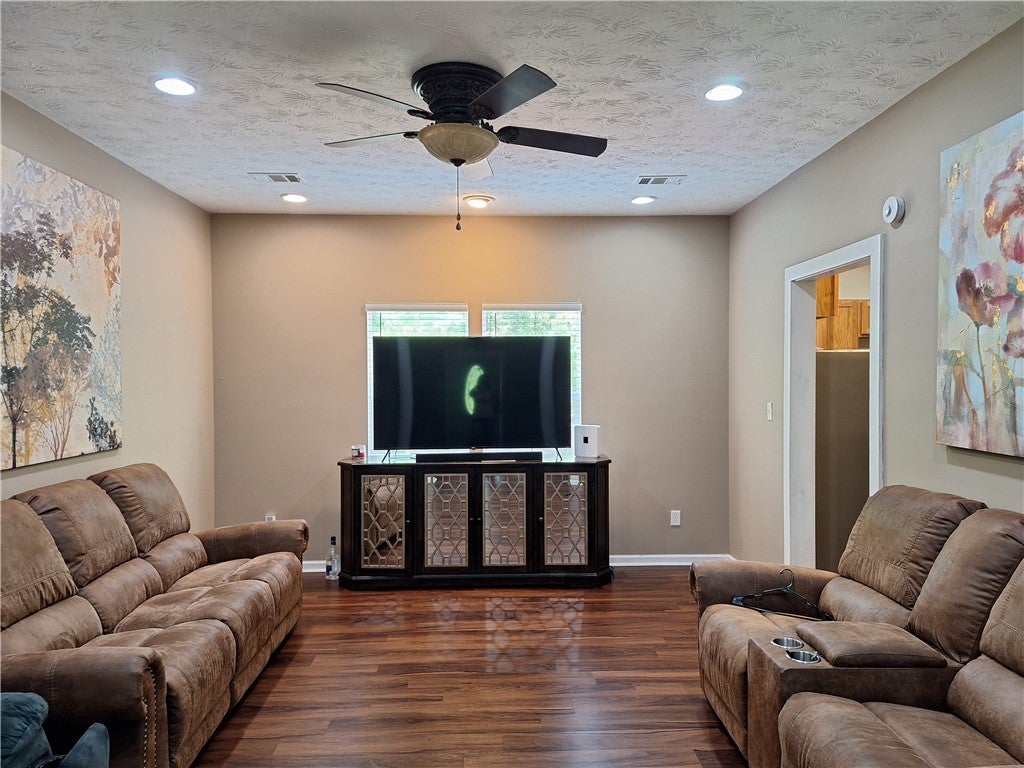 806 Springfield Drive LaFayette, AL 36862 - Photo 12 of 21 Gallery Image 12