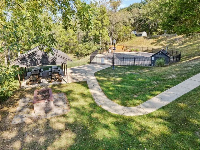 $199,900 | 32 Bracken Place, Pittsburgh, PA 15239