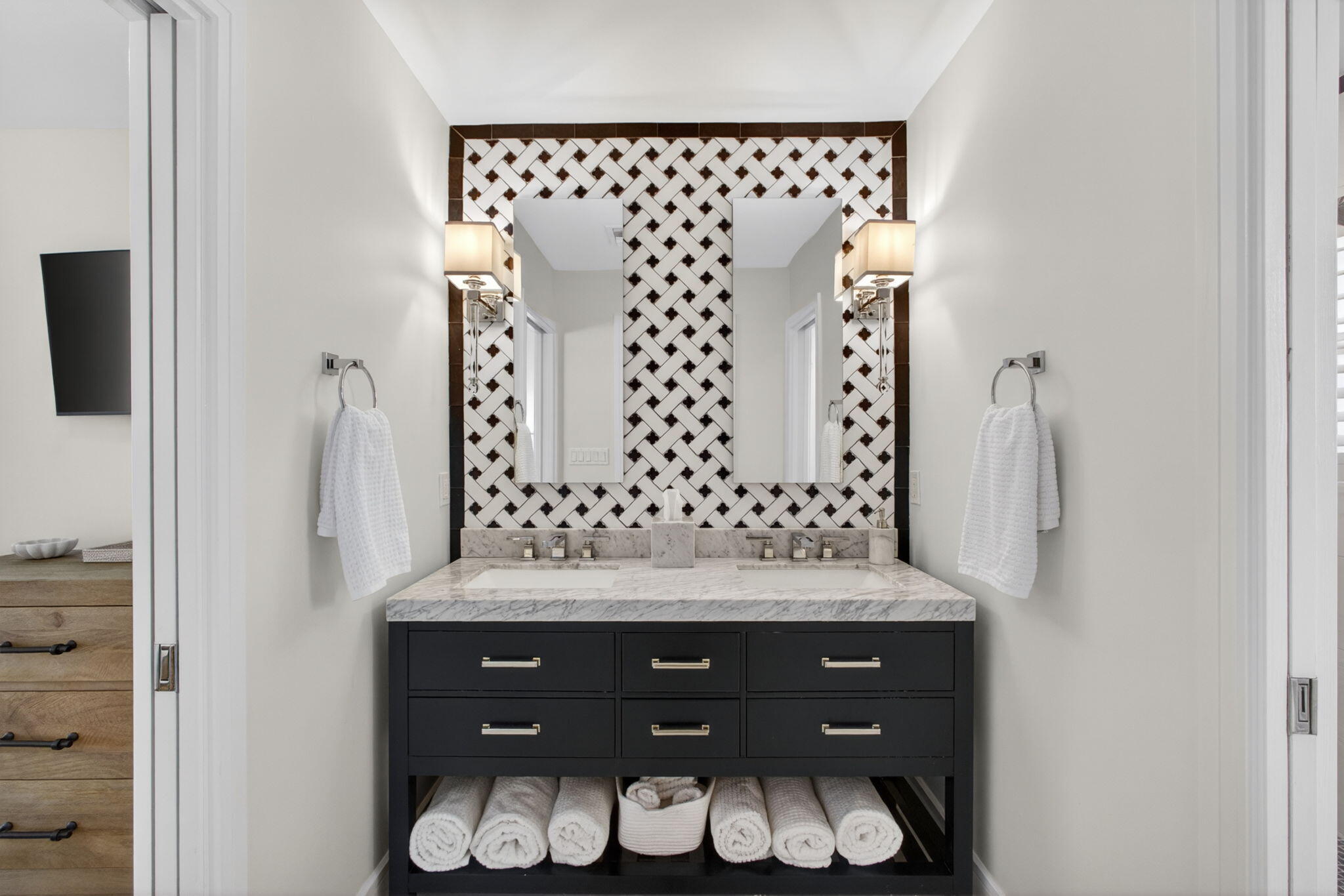 1160 Coral Way Singer Island, FL 33404 - Photo 24 of 62 MASTER BATH