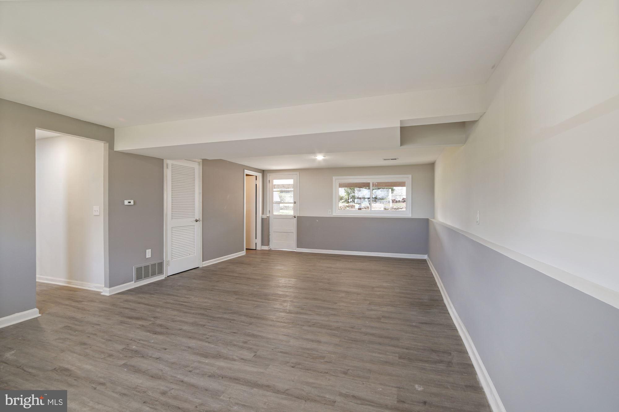 1398 Nevarc Road Warminster, PA 18974 - Photo 7 of 46 Gallery Image 7