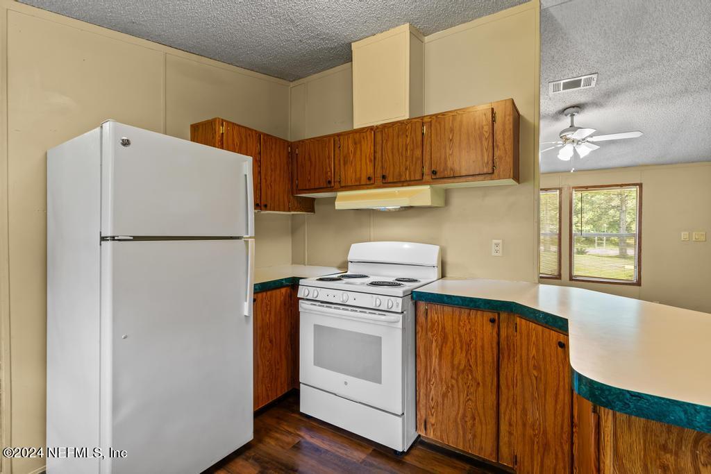 44050 Squirrel Way Callahan, FL 32011 - Photo 17 of 52 44050 Squirrel Way-17