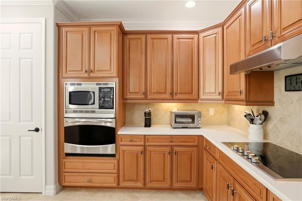 9238 Veneto Place, Unit 35 Naples, FL 34113 - Photo 13 of 49