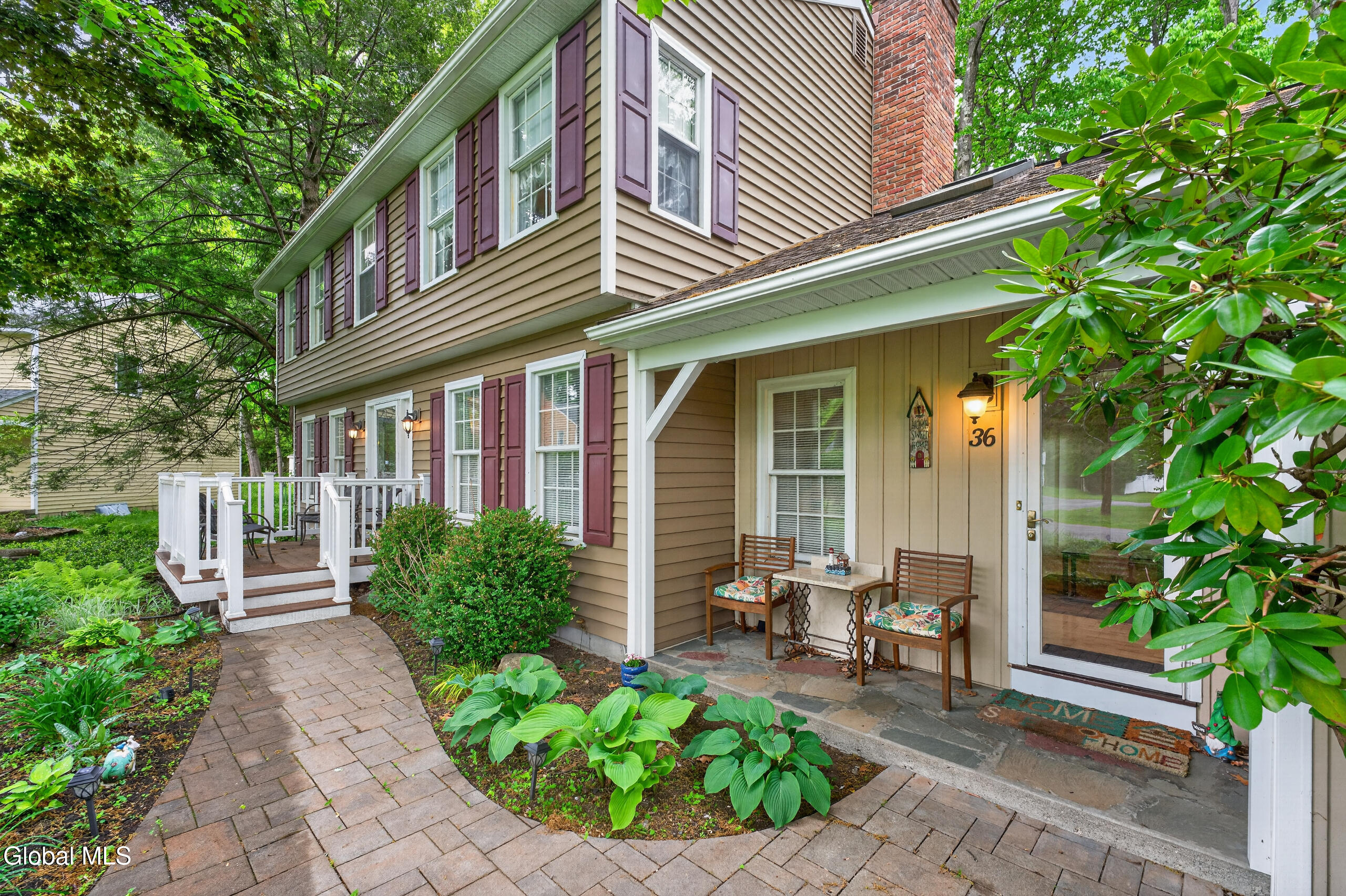 36 Carriage Road Bethlehem, NY 12054 - Photo 1 of 49 0 Front 4