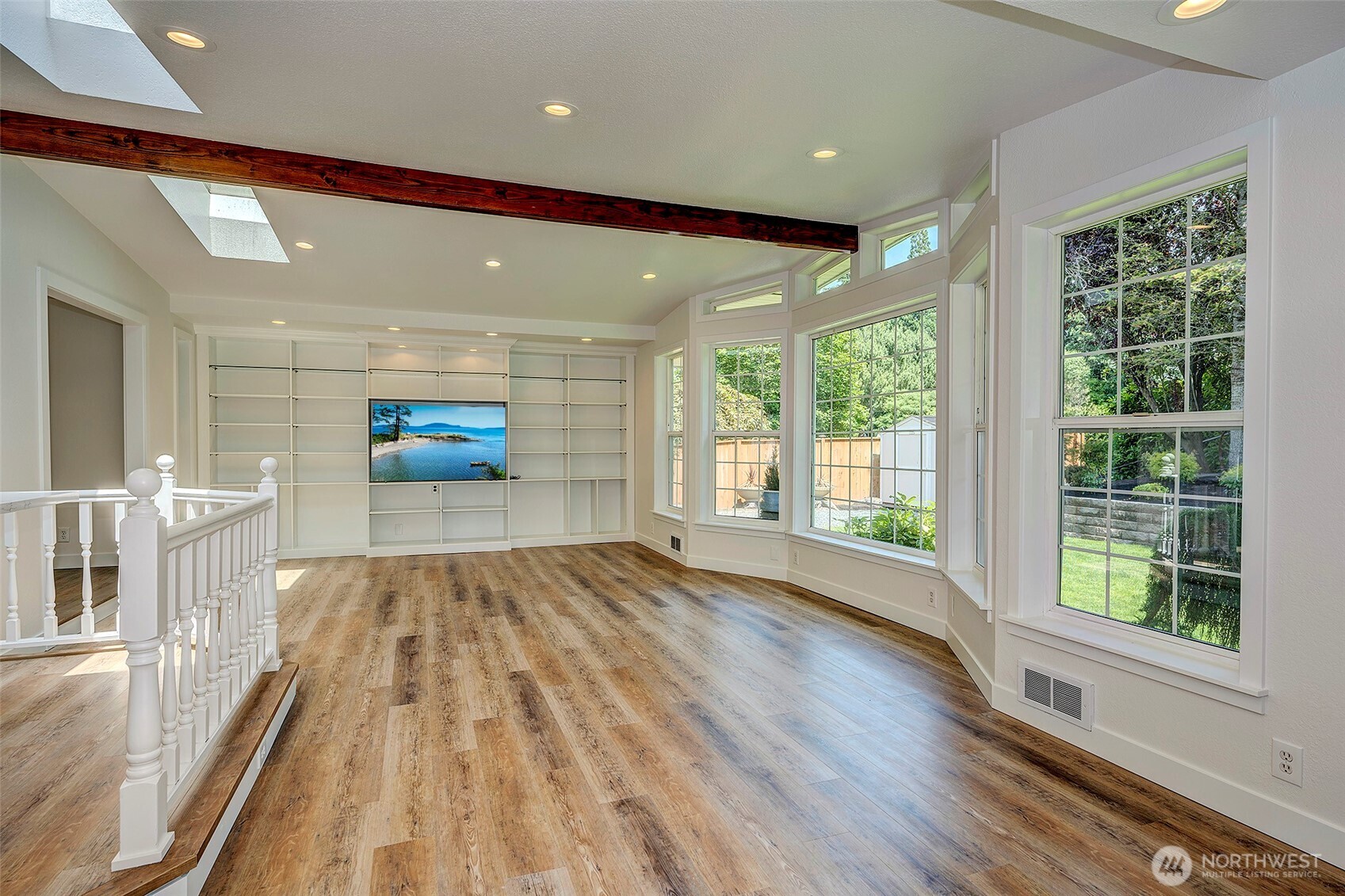 19807 80th Place West Edmonds, WA 98026 - Photo 11 of 40