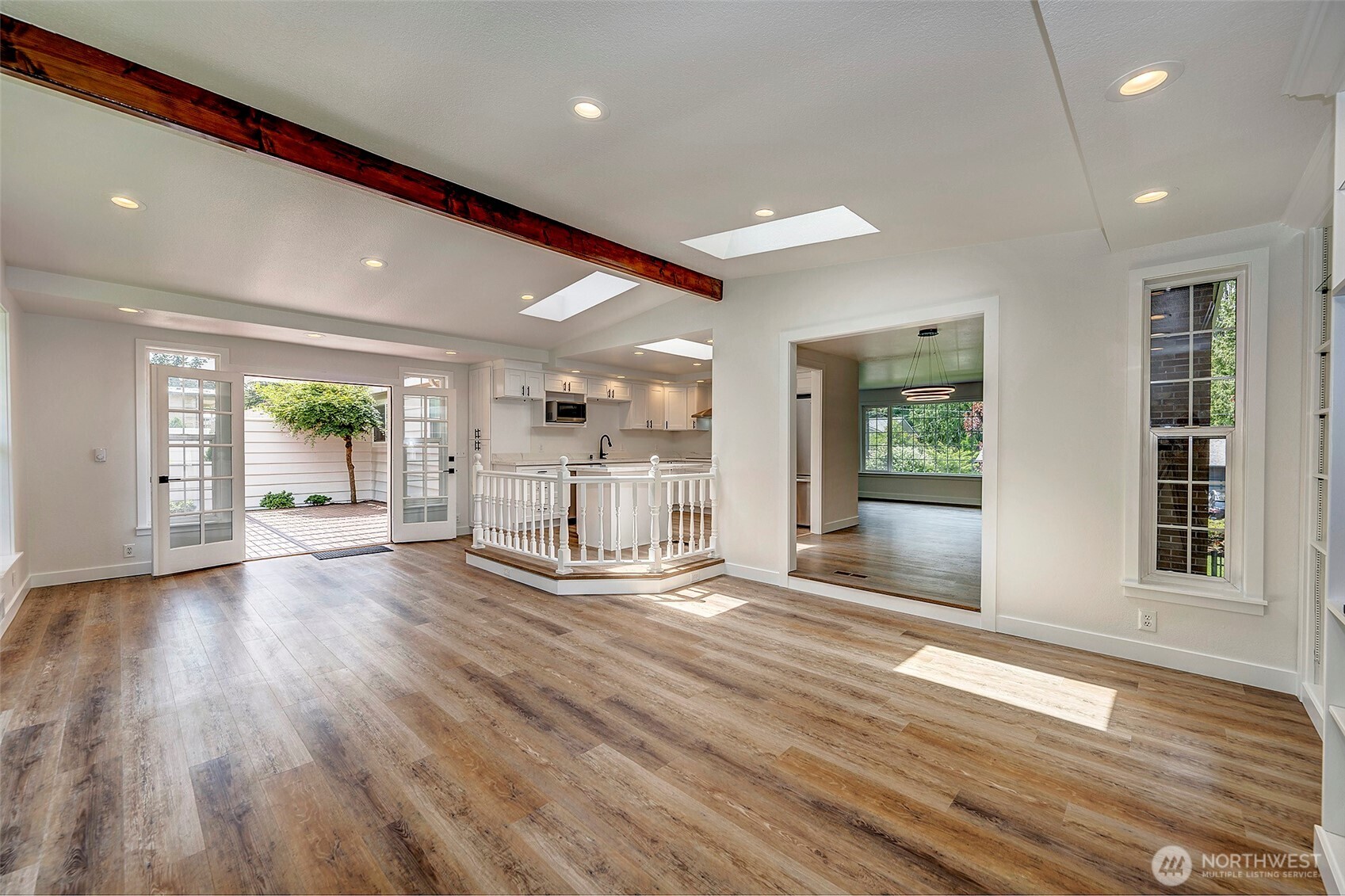 19807 80th Place West Edmonds, WA 98026 - Photo 13 of 40