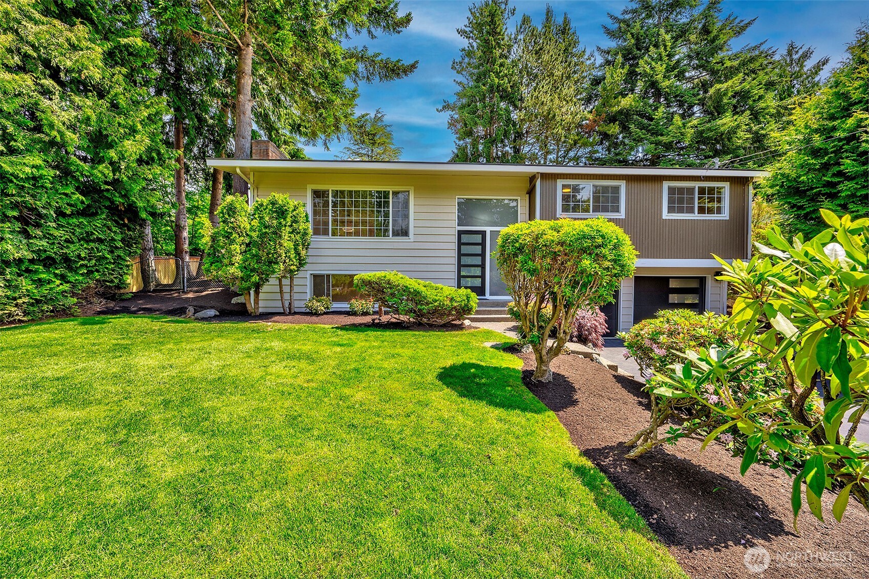 19807 80th Place West Edmonds, WA 98026 - Photo 32 of 40