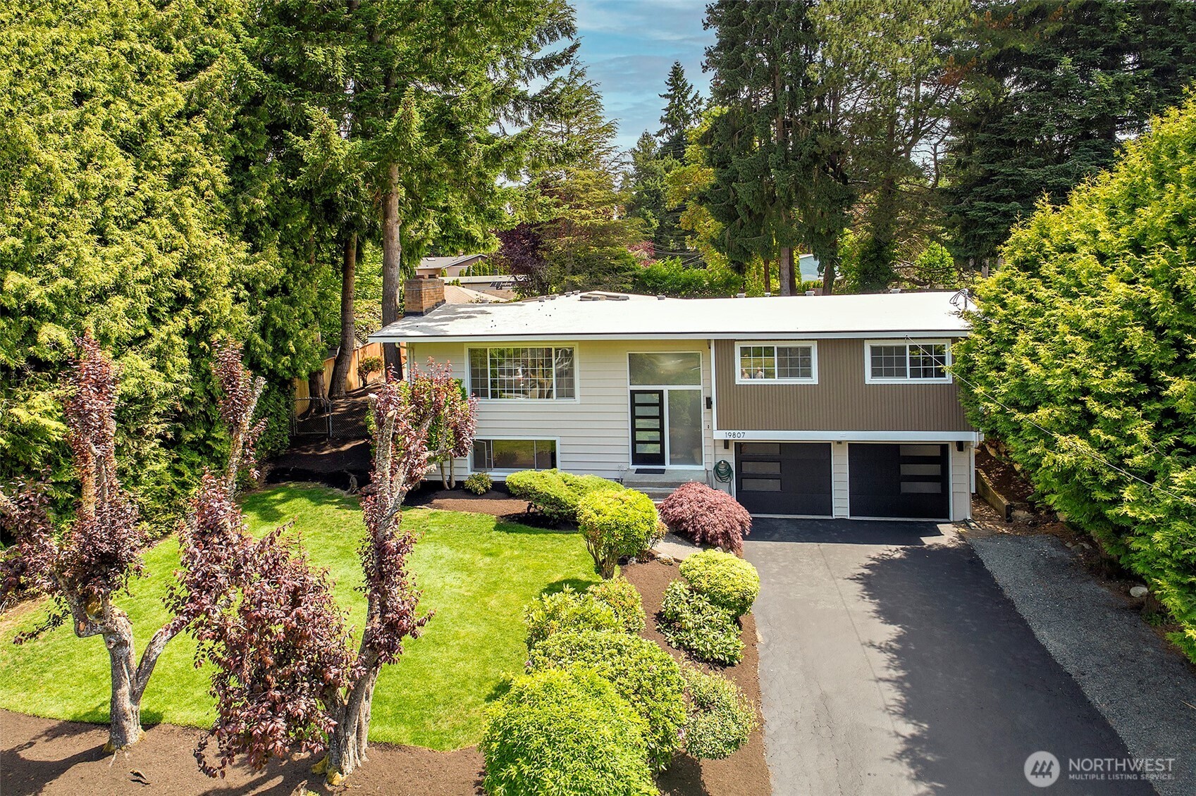 19807 80th Place West Edmonds, WA 98026 - Photo 33 of 40