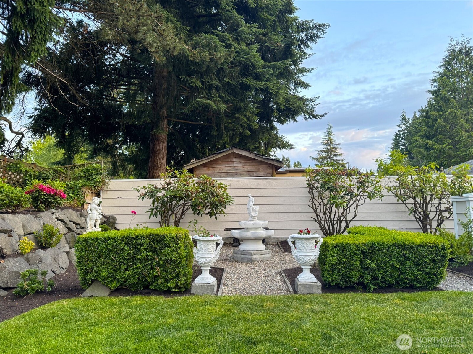 19807 80th Place West Edmonds, WA 98026 - Photo 38 of 40