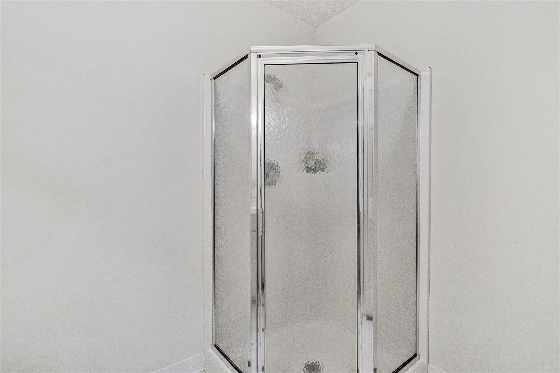 2446 Deer Run Road Ferrum, VA 24088 - Photo 82 of 144 Main House - Bed6 Upper 3rd Lvl Full Bat