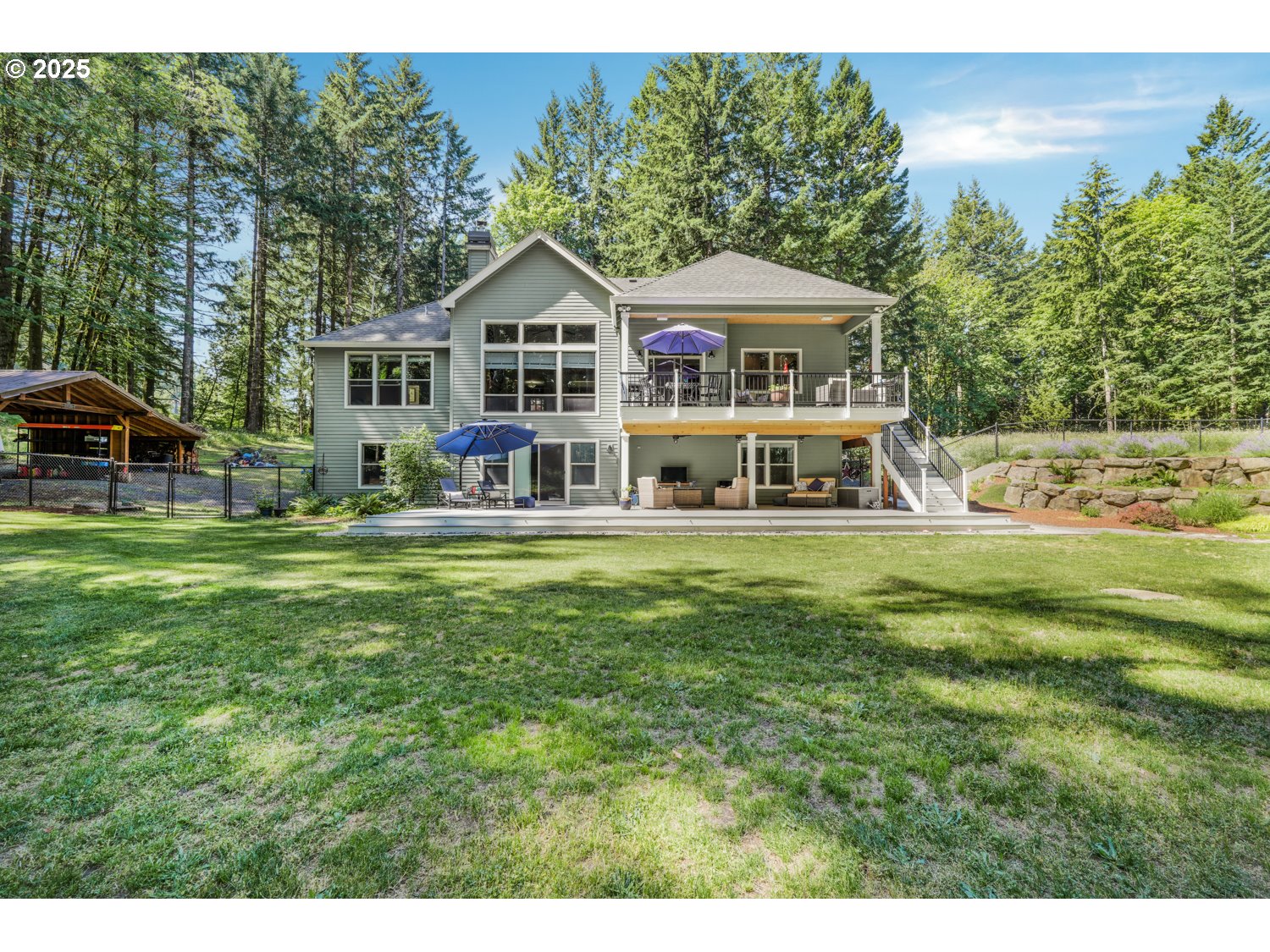25600 Southwest Ridge View Drive Hillsboro, OR 97123 - Photo 30 of 47 Gallery Image 30