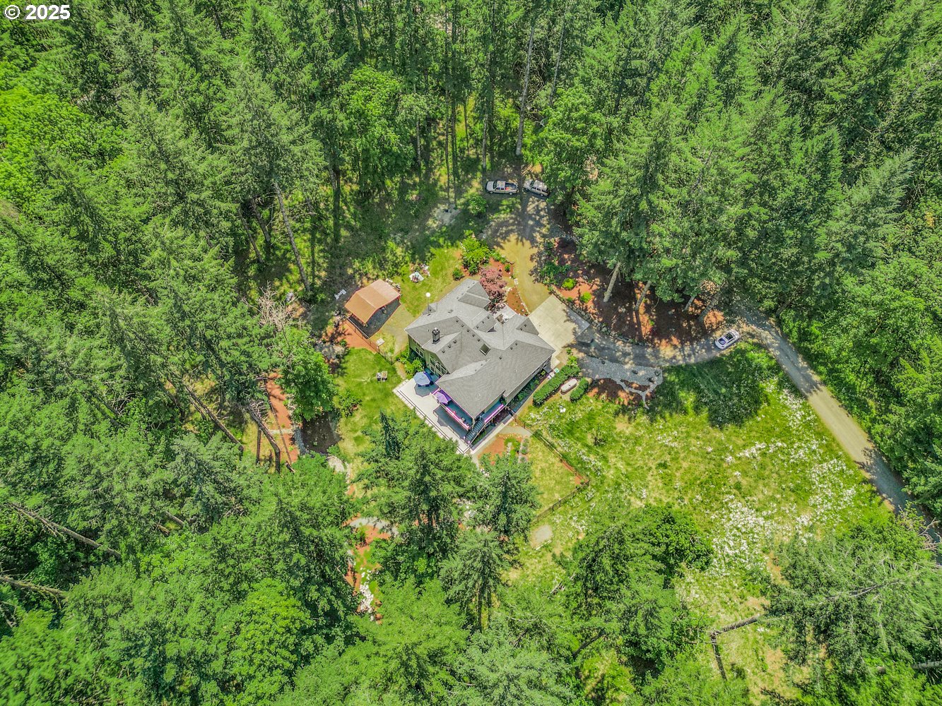 25600 Southwest Ridge View Drive Hillsboro, OR 97123 - Photo 3 of 47 Gallery Image 3